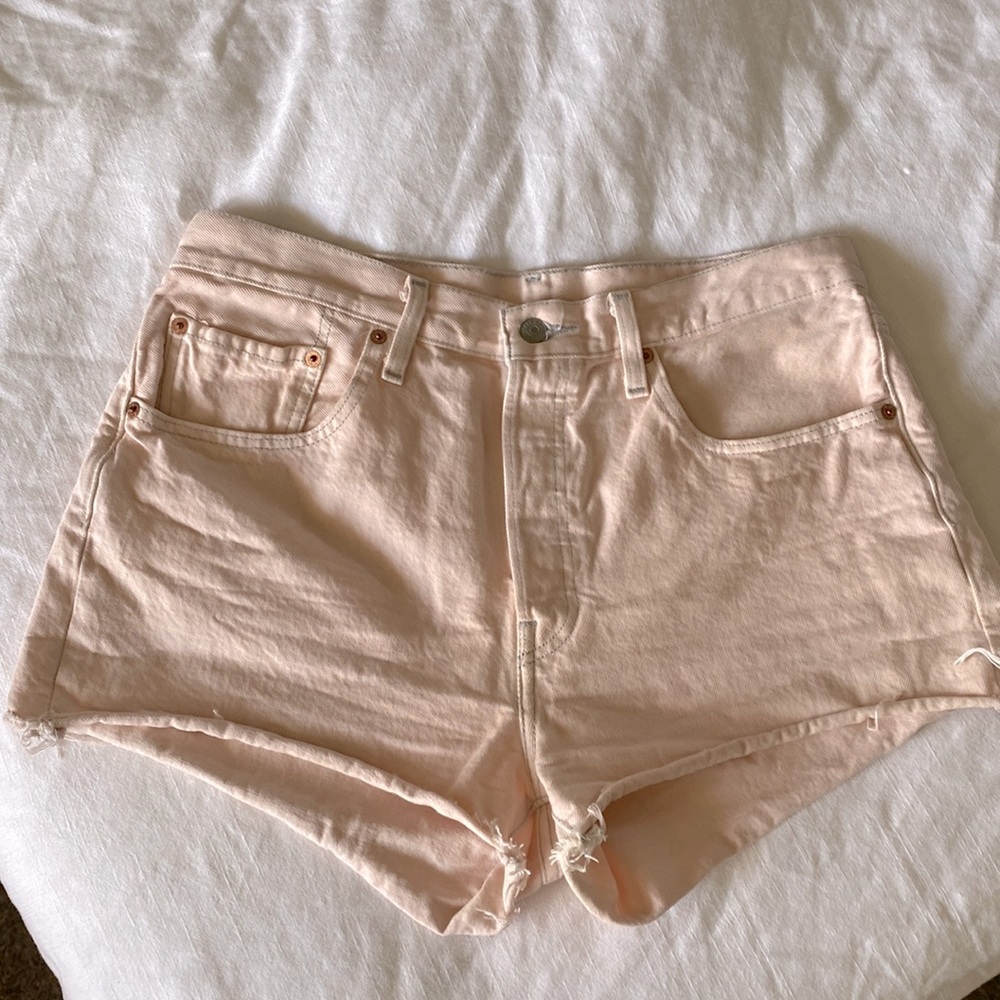 Levi’s shorts